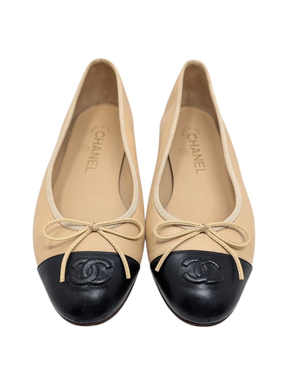 Chanel Ballet Flat Ballerina Two Tone Beige Tan Black CC Logo Cap Toe 37 | 6.5 - Picture 2 of 15